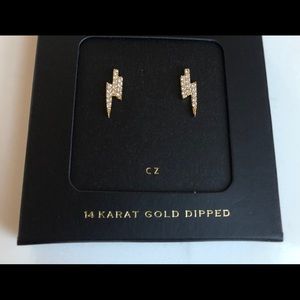 💛 14k gold dipped lightning bolt studs